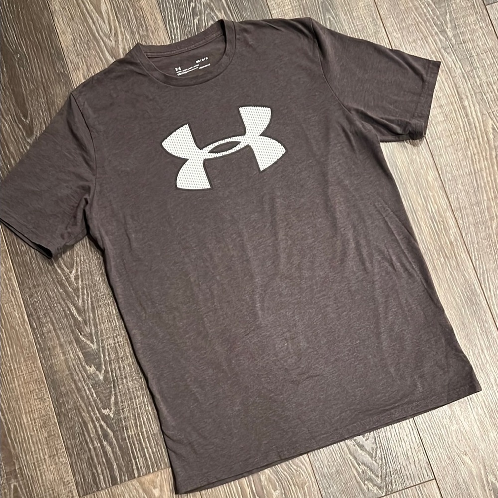 Under Armour Men's Gray T-Shirt